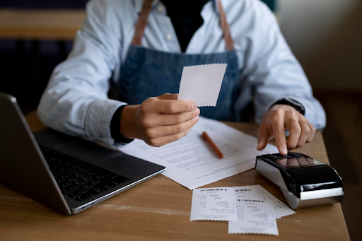 Do Receipt Checks Work? What is the Role of an Employee