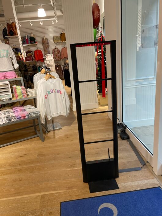 image of an ebony wifi mono tower for retail security